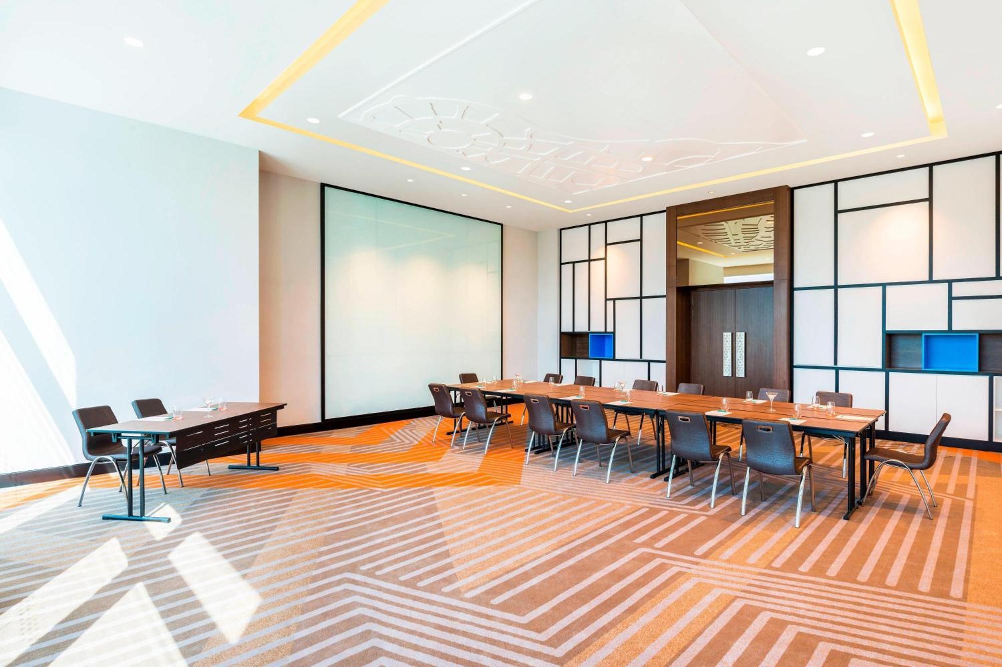 Le Meridien Putrajaya Exteriör bild Meeting room