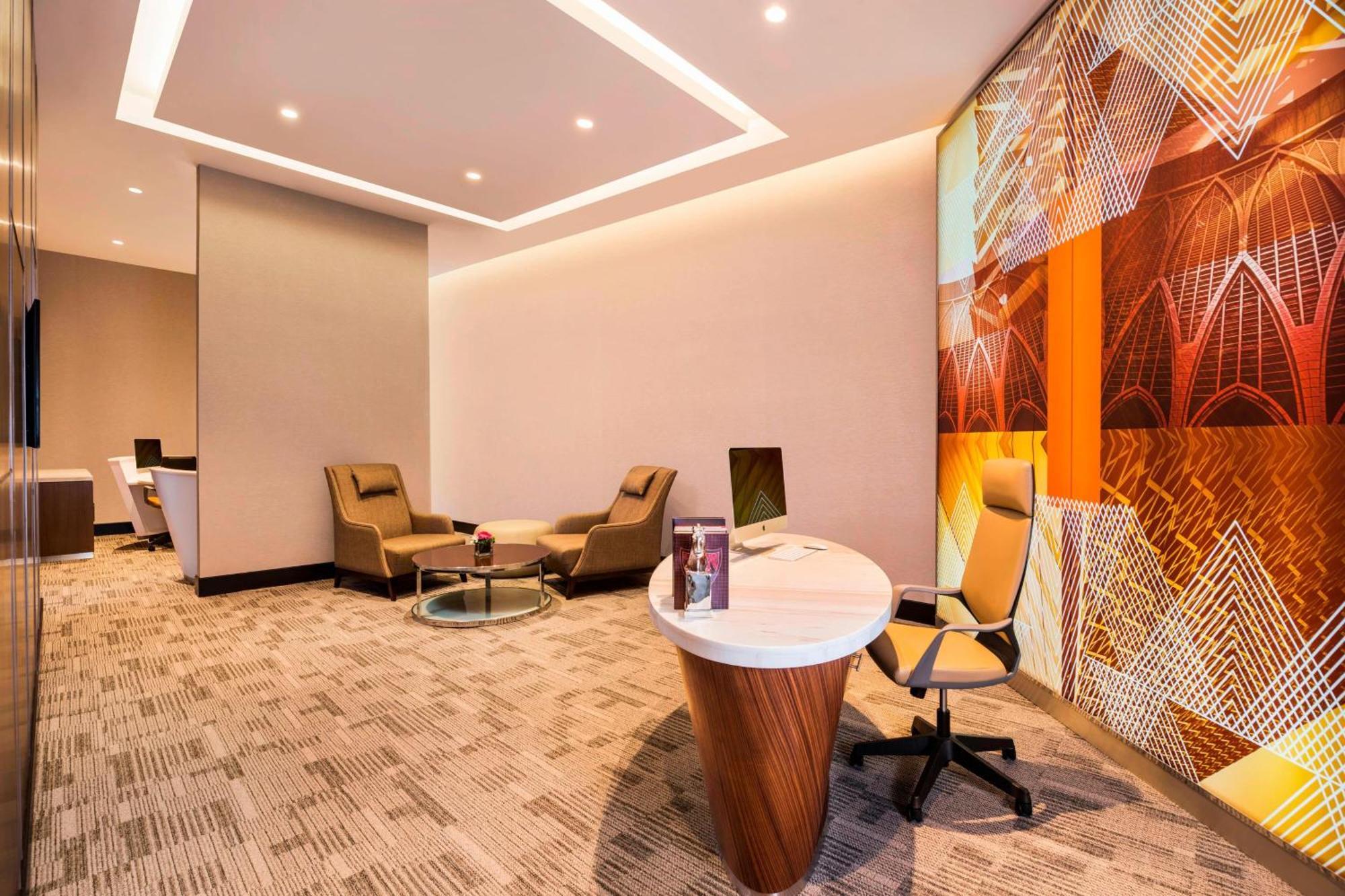 Le Meridien Putrajaya Exteriör bild Business Center
